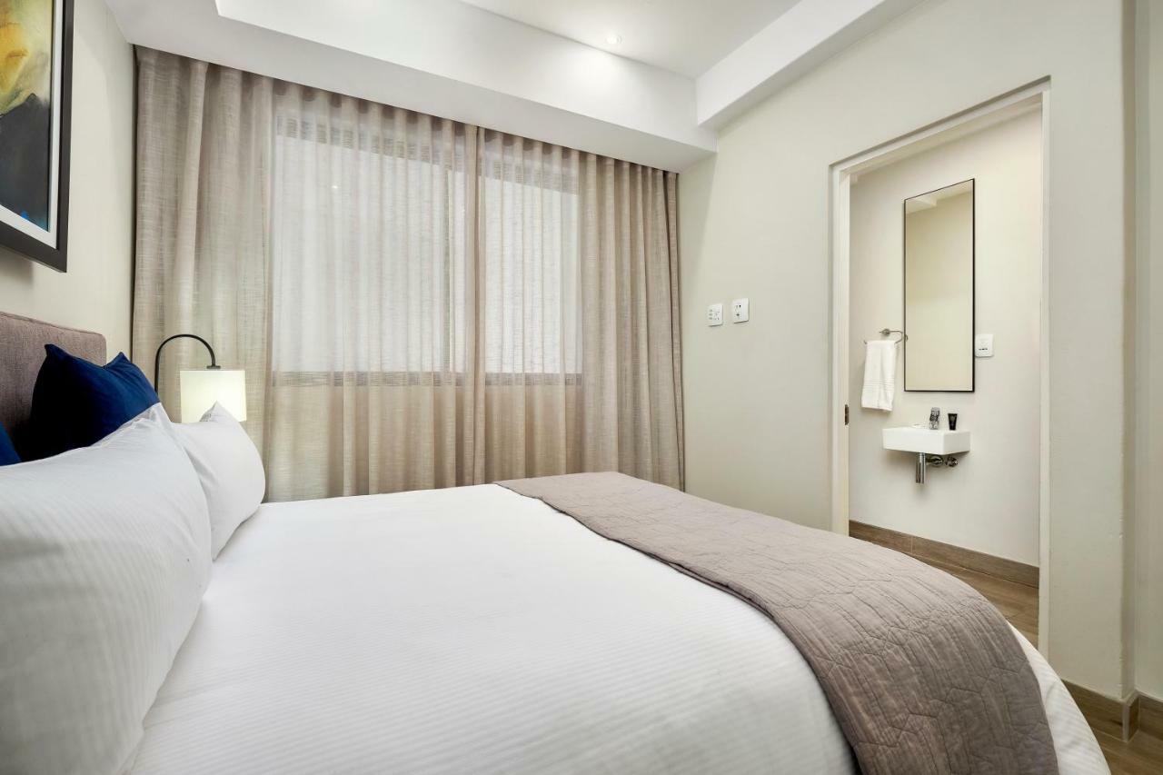 The Regency Apartment Hotel Menlyn Pretoria-Noord Eksteriør bilde